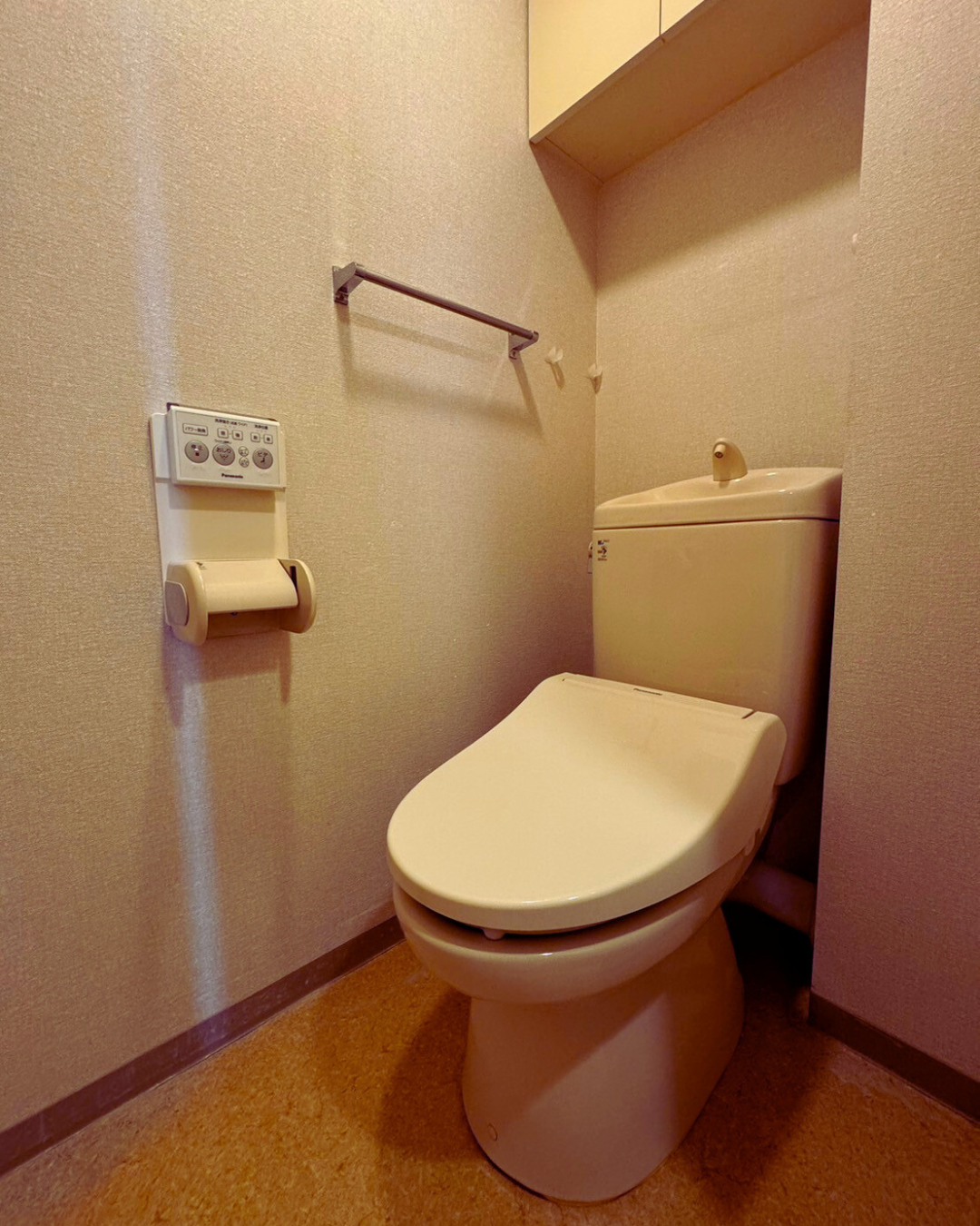 葛飾区マンショントイレ施工前
