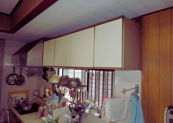 市川市戸建て施工前キッチン